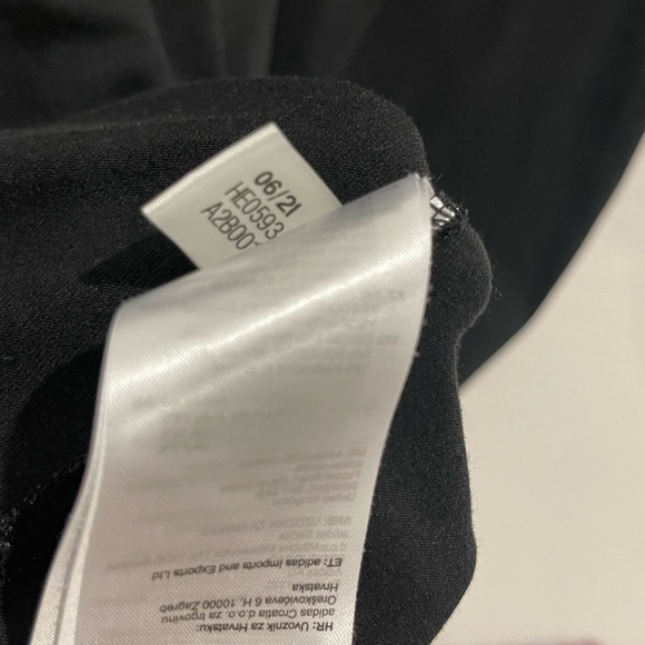 Peloton Black Shirt Size Small - Picture 4 of 6